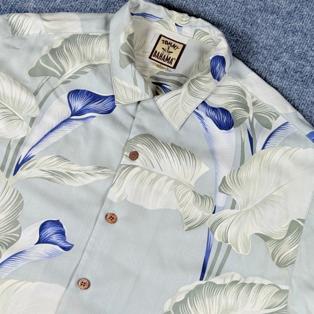 Tommy Bahama Silk Hawaiian Shirt Leaf Floral Print Large Resort Island Cruise